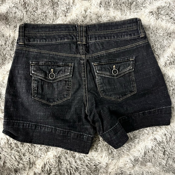 White House Black Market denim shorts - Picture 2 of 3